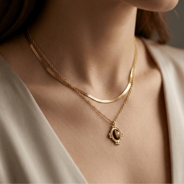 Collier doré double chaîne en acier inoxydable avec pendentif ovale en pierre naturelle