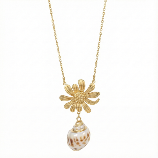 Collier fleur et coquillage en acier titane couleur doré
