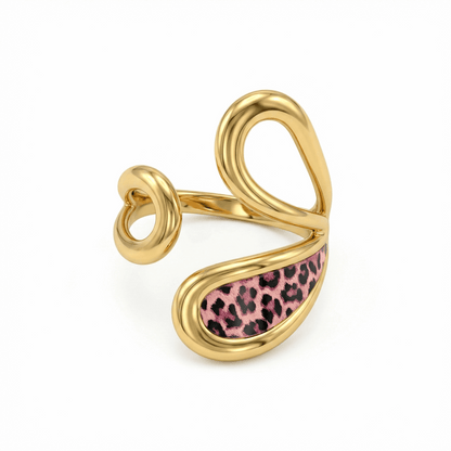 Bague ajustable en acier inoxydable doré avec insert motif léopard, design sculptural contemporain, dimensions 2,76 cm, usage quotidien