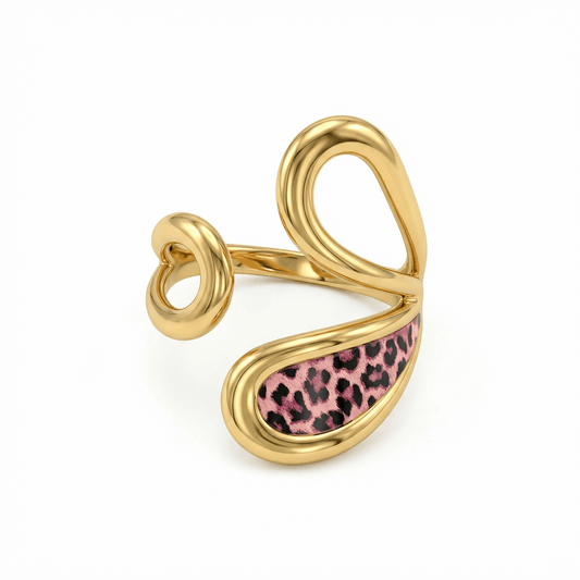 Bague ajustable en acier inoxydable doré avec insert motif léopard, design sculptural contemporain, dimensions 2,76 cm, usage quotidien