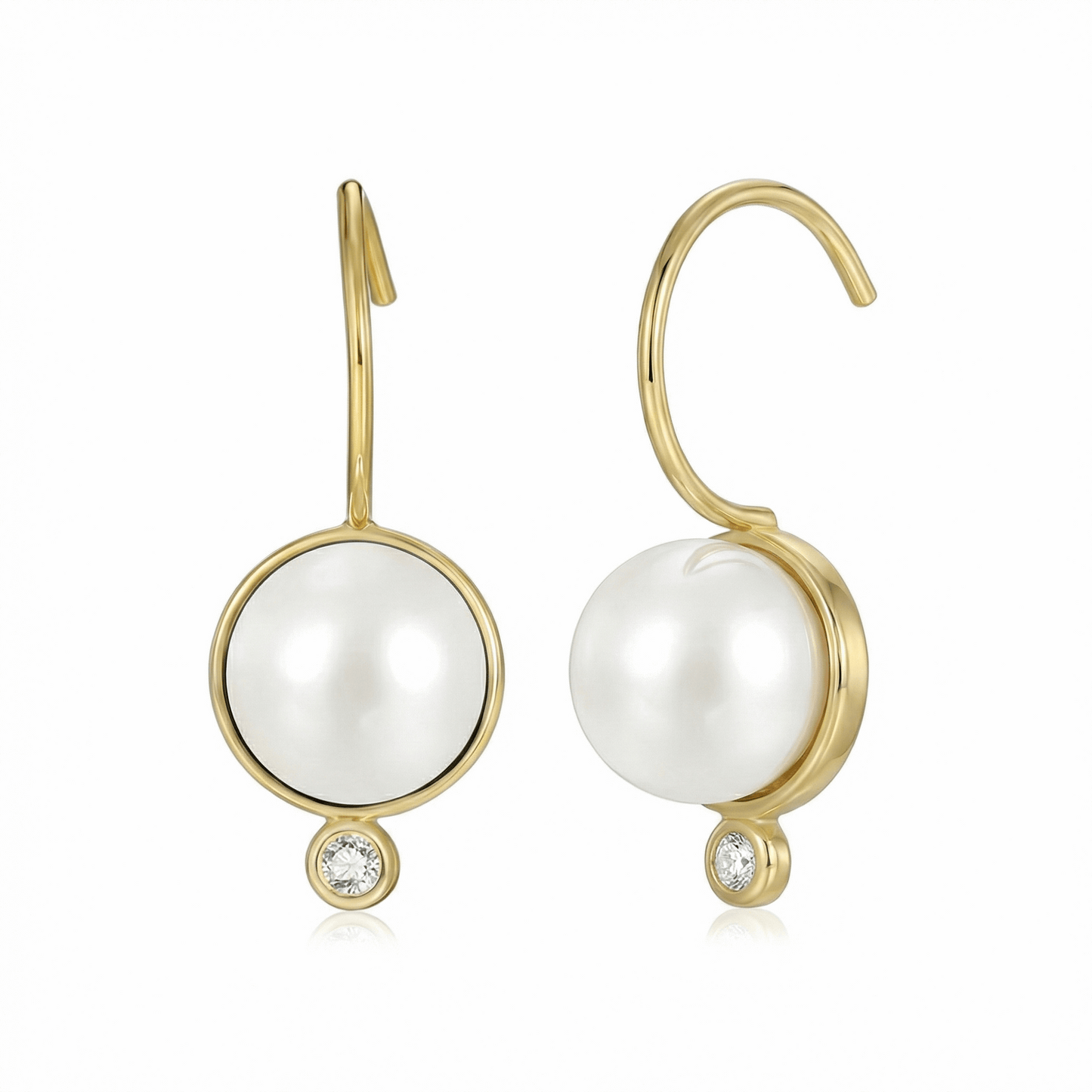 Boucles d’oreilles pendantes dorées or 18k avec perle blanche et zircon