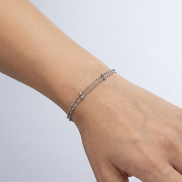 Bracelet double chaîne perlée argentée en acier inoxydable