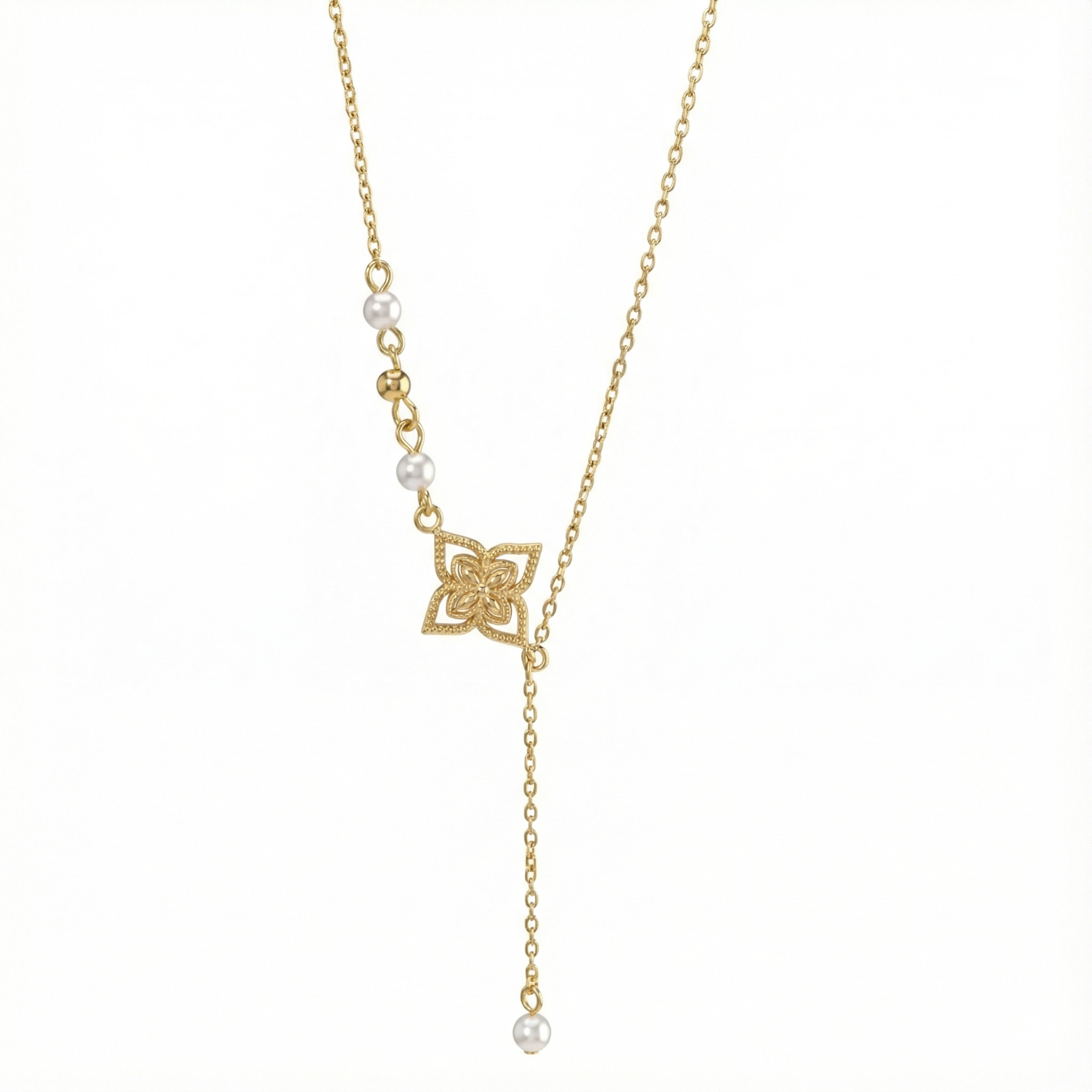 Collier doré asymétrique avec pendentif fleur et perles