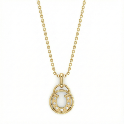 Collier doré à l’or 18k avec pendentif fer à cheval serti de zircons