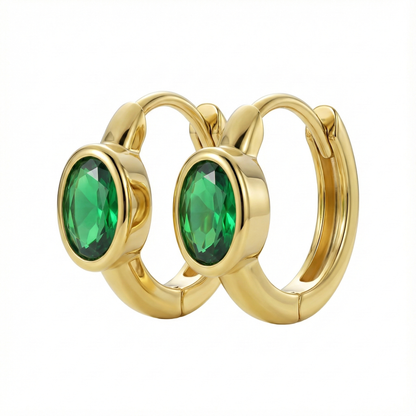 Créoles dorées or 18k de forme ovale avec pierre synthétique verte aux reflets émeraude, bijou minimaliste et élégant